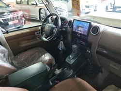 تۆیۆتا لاند کرۆزەر 70